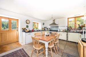 Kitchen / Breakfast Room- click for photo gallery